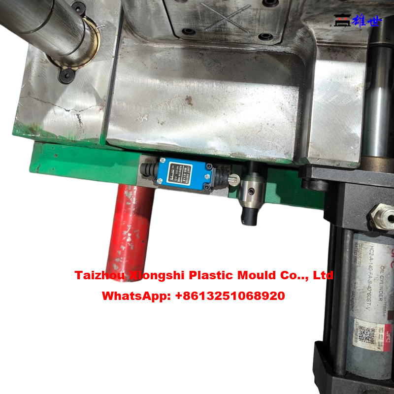 Premium Traffic Cone Mold & Road Barrier Mold | High-Precision Custom Manufacturing(图29)