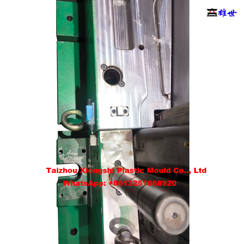 Premium Traffic Cone Mold & Road Barrier Mold | High-Precision Custom Manufacturing(图27)